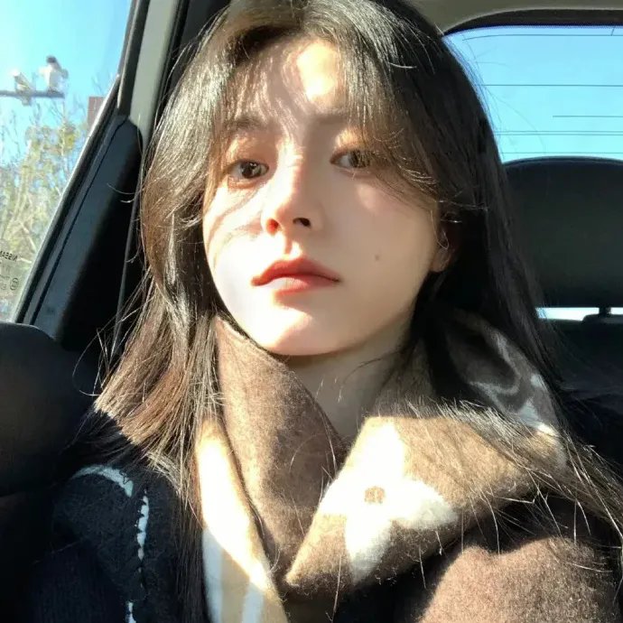 他们在岛屿写作：朝向一首诗的完成